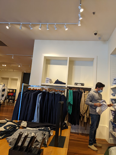 Clothing Store «Banana Republic», reviews and photos, 3056 NJ-10, Denville, NJ 07834, USA