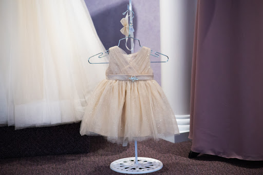 Bridal Shop «Lavender Bridal Salon», reviews and photos, 218 W 3rd St, Dover, OH 44622, USA