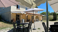 Atmosphère du La terrasse paysanne - restaurant à Cadarcet - n°1