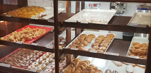 Donut Shop «Dough In The Box», reviews and photos, 3184 Austell Rd SW, Marietta, GA 30008, USA