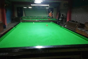 Snooker Club Fire ball image