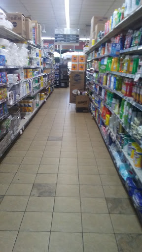 Grocery Store «Devon Market», reviews and photos, 1440 W Devon Ave, Chicago, IL 60660, USA