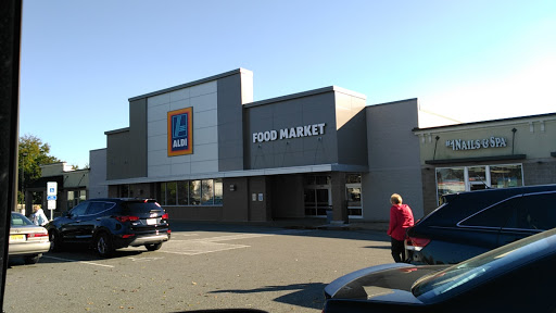 Supermarket «ALDI», reviews and photos, 156 W Browning Rd, Bellmawr, NJ 08031, USA