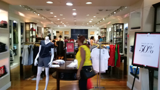 Tommy Hilfiger Outlet