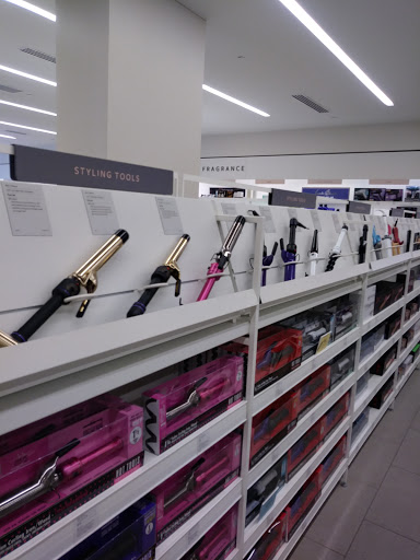 Beauty Salon «Beauty Brands», reviews and photos, 438 Ward Pkwy, Kansas City, MO 64112, USA