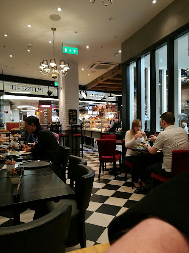PAUL Birmingham Grand Central - Bakery