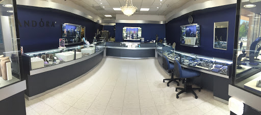 Jewelry Store «Highlands Jewelers-- Jewelery Repair», reviews and photos, 3830 Valley Centre Dr #706, San Diego, CA 92130, USA