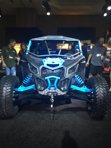 Motorcycle Dealer «RideNow Powersports Phoenix», reviews and photos, 17202 N Cave Creek Rd, Phoenix, AZ 85032, USA