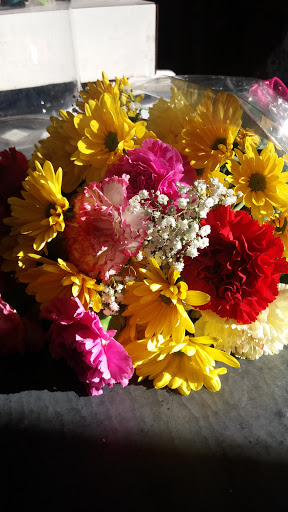 Florist «Thrifty Florist», reviews and photos, 211 S Telegraph Rd, Pontiac, MI 48341, USA