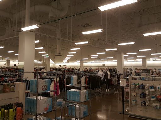 Department Store «Nordstrom Rack Tempe Marketplace», reviews and photos, 1900 E Rio Salado Pkwy, Tempe, AZ 85281, USA