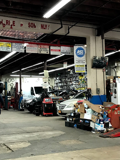 Auto Body Shop «Sims Auto Repair», reviews and photos, 7948 Albion Ave, Flushing, NY 11373, USA