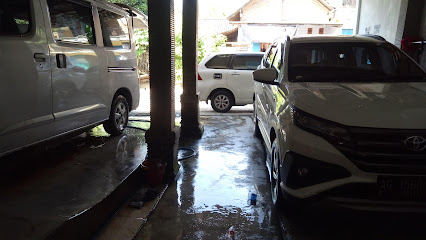 Cuci Mobil dan Motor Padas
