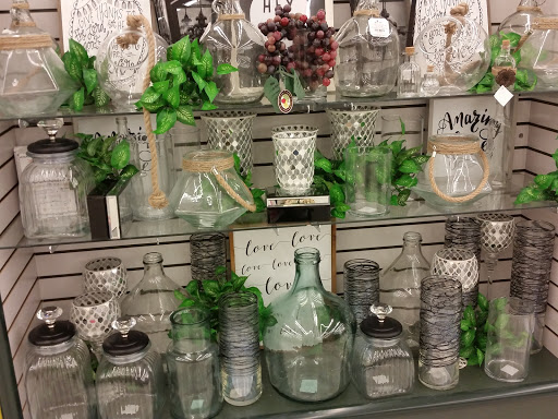Craft Store «Hobby Lobby», reviews and photos, 505 N Foothills Plaza Dr, Maryville, TN 37801, USA