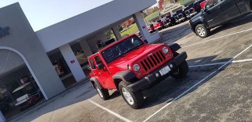 Auto Repair Shop «Dave Sinclair Chrysler Dodge Jeep Ram», reviews and photos, 2326 W Osage St, Pacific, MO 63069, USA