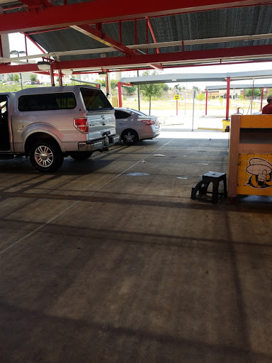 Car Wash «Bee Clean Car Wash #2», reviews and photos, 21040 US-281, San Antonio, TX 78258, USA