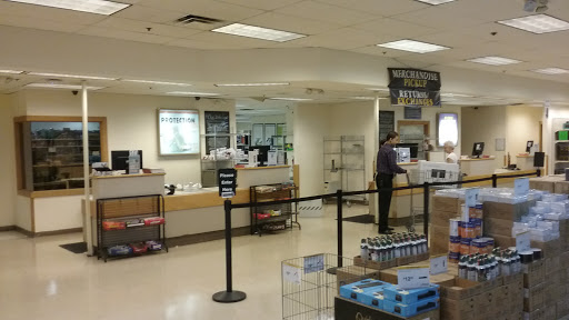 Computer Store «Micro Center», reviews and photos, 730 Memorial Dr, Cambridge, MA 02139, USA