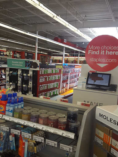 Office Supply Store «Staples», reviews and photos, 1849 South Rd, Wappingers Falls, NY 12590, USA