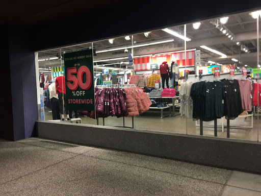 Clothing Store «Old Navy», reviews and photos, 2899 El Camino Real, Tustin, CA 92782, USA