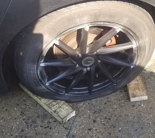 Auto Repair Shop «GREAT BEAR AUTO & BODY», reviews and photos, 4701 Kissena Blvd, Flushing, NY 11355, USA