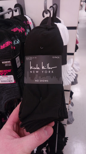 Department Store «T.J. Maxx», reviews and photos, 711 Southbridge St, Auburn, MA 01501, USA