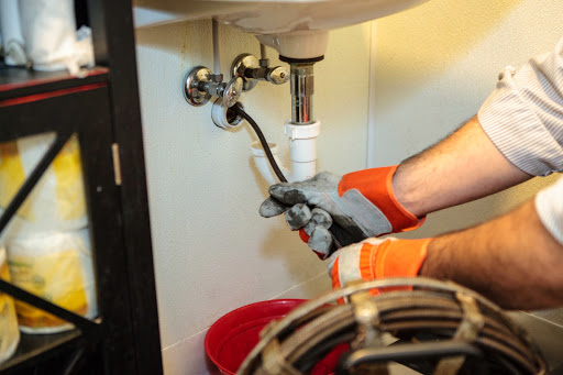 Royal Sewer & Plumbing Services in Rochester Hills, Michigan