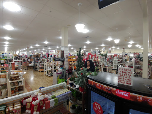 Department Store «T.J. Maxx & HomeGoods», reviews and photos, 103 S Mt Juliet Rd #610, Mt Juliet, TN 37122, USA