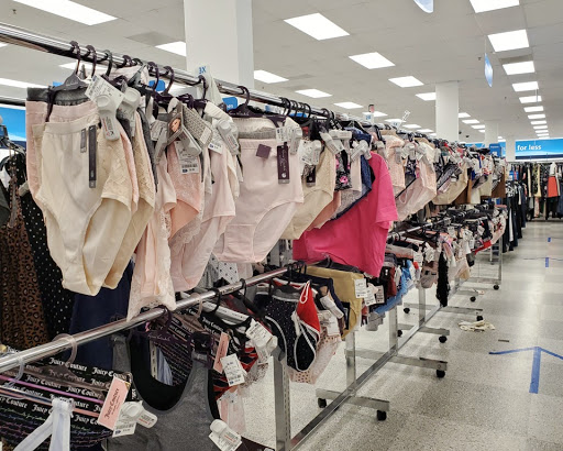 Clothing Store «Ross Dress for Less», reviews and photos, 9454 Skokie Blvd, Skokie, IL 60077, USA