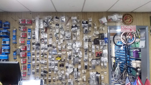 Bicycle Store «UBC - University Bicycle Center», reviews and photos, 1220 E Fletcher Ave, Tampa, FL 33612, USA