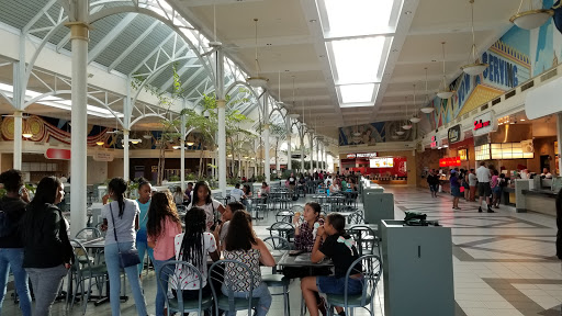 Shopping Mall «West Oaks Mall», reviews and photos, 9401 W Colonial Dr, Ocoee, FL 34761, USA