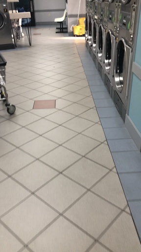 Laundry Service «Wash World Coin Laundry», reviews and photos, 1600 6th St SE, Winter Haven, FL 33880, USA