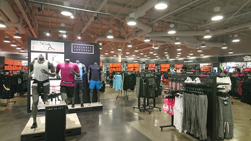 Sporting Goods Store «Nike Factory Store», reviews and photos, 447 Great Mall Dr #484, Milpitas, CA 95035, USA