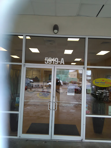 Auto Body Shop «Service King Collision Repair Galleria», reviews and photos, 5919 Westheimer Rd, Houston, TX 77057, USA