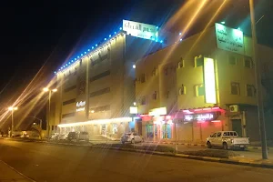 Al Qurayyat Stars Hotel image