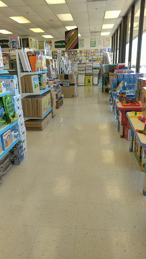 Educational Supply Store «Lakeshore Learning Store», reviews and photos, 1403 N Rand Rd, Palatine, IL 60074, USA