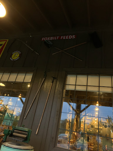 American Restaurant «Cracker Barrel Old Country Store», reviews and photos, 23030 Indian Creek Dr, Sterling, VA 20166, USA