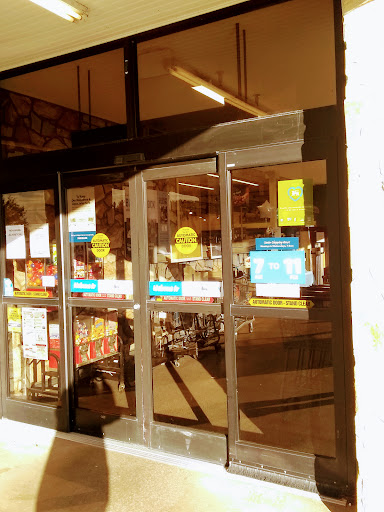 Grocery Store «Food Lion», reviews and photos, 7533 Valley Blvd, Blowing Rock, NC 28605, USA