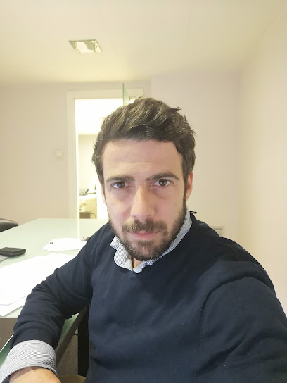 Información y opiniones sobre Andreu Sant Costa-Pau, Advocat de Gerona