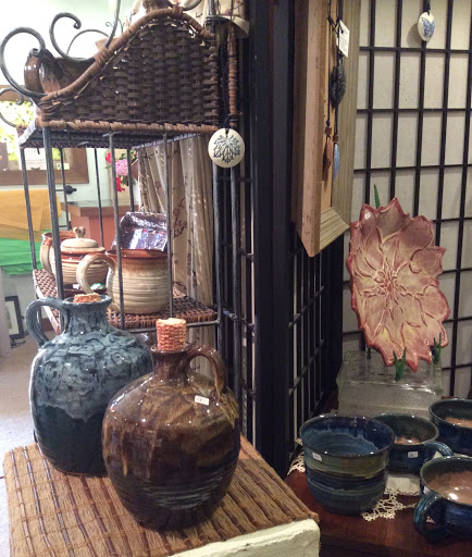 Craft Store «Brushy Fork Creek Gallery», reviews and photos, 1550 Pleasant Greenhill Rd, Crofton, KY 42217, USA