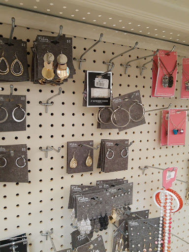 Discount Store «Big Lots», reviews and photos, 5901 Stevenson Ave, Alexandria, VA 22304, USA