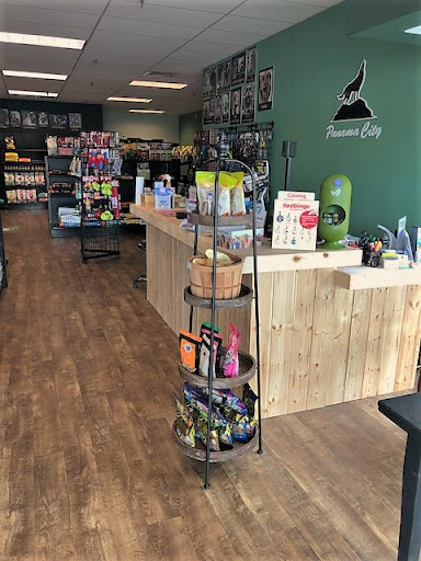Pet Supply Store «EarthWise Pet Panama City», reviews and photos, 632 W 23rd St, Panama City, FL 32405, USA