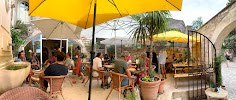 Atmosphère du Restaurant Les Baux Jus à Les Baux-de-Provence - n°16