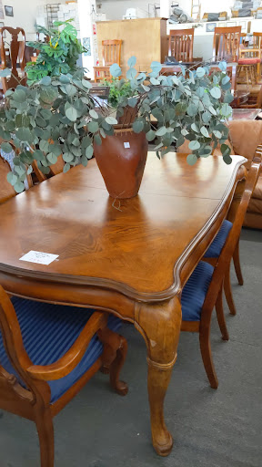 Thrift Store «Good Samaritan Thrift Store», reviews and photos, 4680 N Southside Plaza St, Richmond, VA 23224, USA