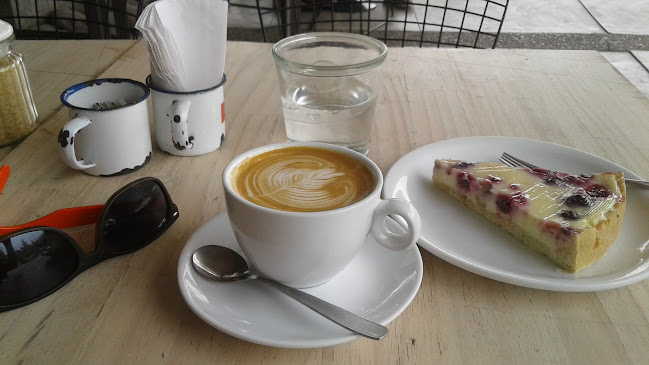 Teléfono de Cortaderas Café