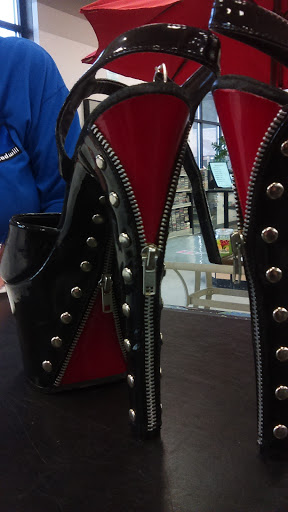 Thrift Store «Goodwill Englewood», reviews and photos, 4160 S Broadway, Englewood, CO 80113, USA