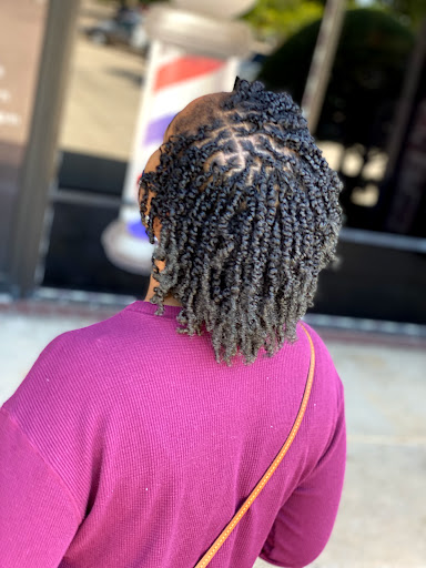 Barber Shop «SHECOSMO Hair Salon And Barbershop», reviews and photos, 2109 W Parker Rd #108, Plano, TX 75023, USA