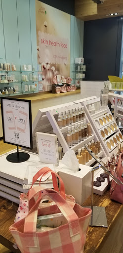 Cosmetics Store «100% PURE», reviews and photos, 8700 NE Vancouver Mall Dr #225, Vancouver, WA 98662, USA