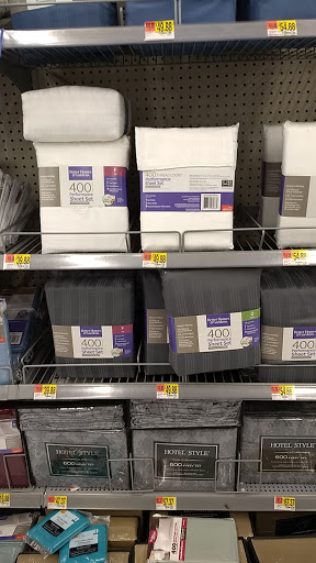 Discount Store «Walmart», reviews and photos, 900 Boston Post Rd, Guilford, CT 06437, USA