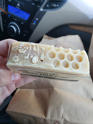 American Restaurant «Cracker Barrel Old Country Store», reviews and photos, 30750 Little Mack Ave, Roseville, MI 48066, USA