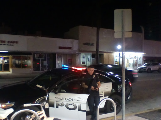 Grocery Store «M & L Food Market», reviews and photos, 7446 Collins Ave, Miami Beach, FL 33141, USA