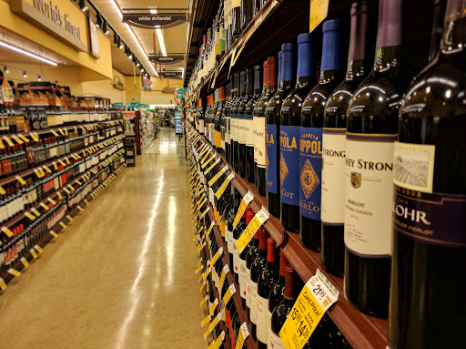 Grocery Store «Tom Thumb», reviews and photos, 302 S Park Blvd, Grapevine, TX 76051, USA